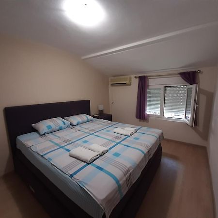 Apartment 081 Podgorica Buitenkant foto